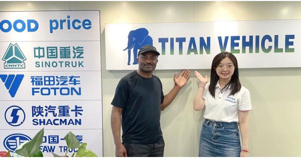 Customer Visiting Tongya's Guangzhou Office for Tri Axle Flatbed Trailer