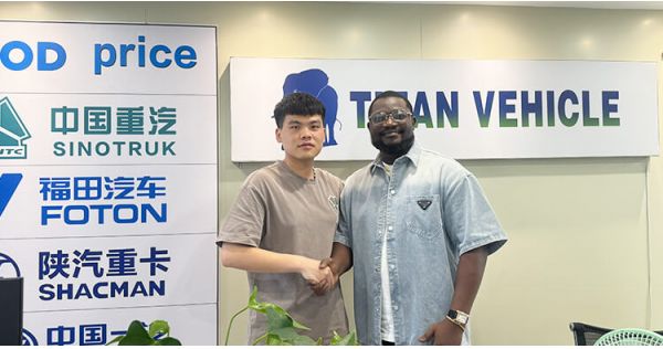 Indonesian Customers Visit Tongya VEHICLE to Buy Bulk Cement Tanker Trailer