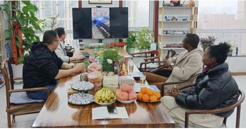 Nigerian Customer Visited Tongya Purchased Dropside Trailer