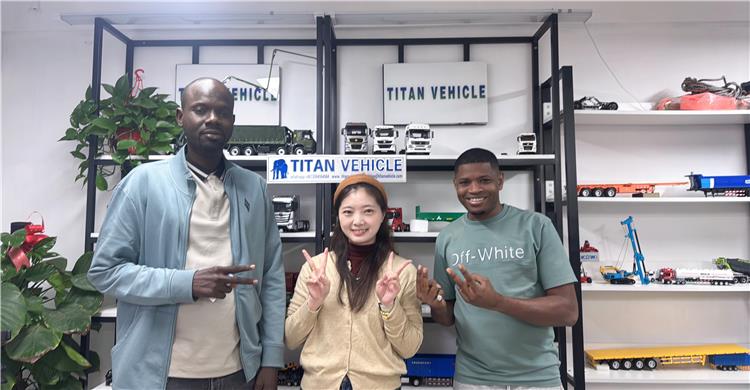 Triple Axle Flat Deck Trailer for Sale In Sierra Leone