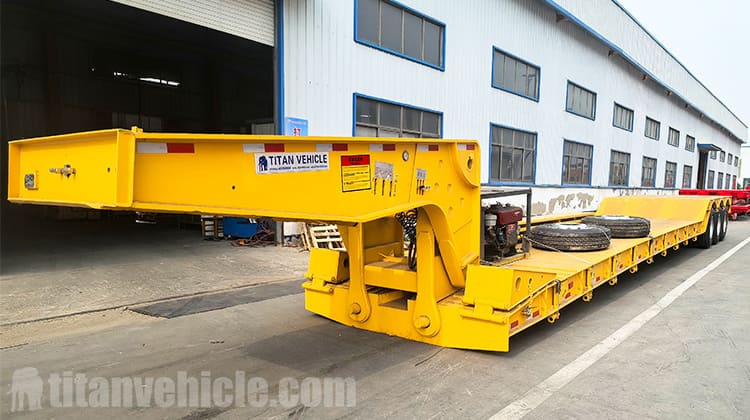 Tri Axle Detachable Lowboy Gooseneck Trailer for Sale in Ghana