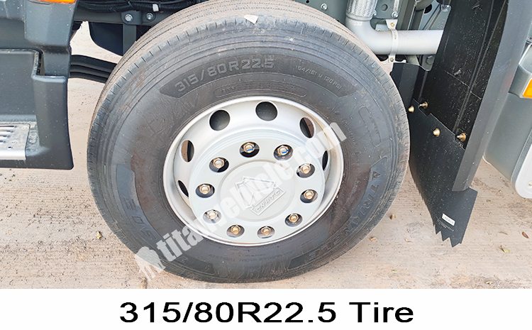 sinotruk howo tractor truck 380 hp will be sent to burkina faso