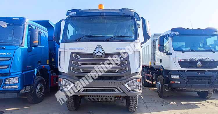New Model Sinotruk Howo 8x4 Dump Truck for Sale in Tanzania