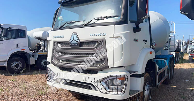 Howo Concrete Mixer Truck for Sale in Guyana