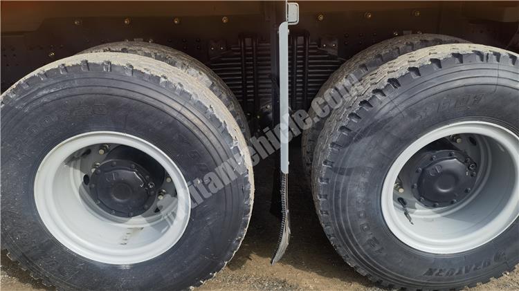 Used Shacman X5000 Dump Trtuck 8x4 for Sale In Tanzania