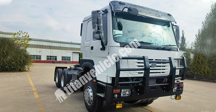Sinotruk Howo Tractor Truck for Sale in Mozambique