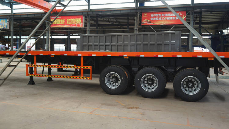 Tri Axle Flat Deck Trailer for Sale in Djibouti - Tongya Vehicle