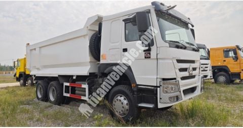 Congo Guests Went to Tongya Vehicle to Buy Used Howo Dump Truck 2023