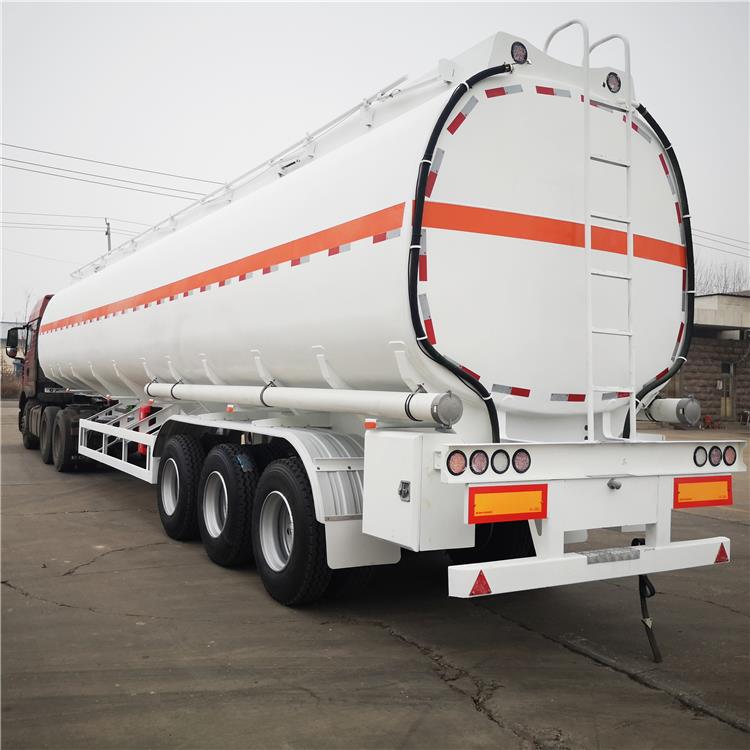 Tri Axle Palm Oil Tanker Trailer